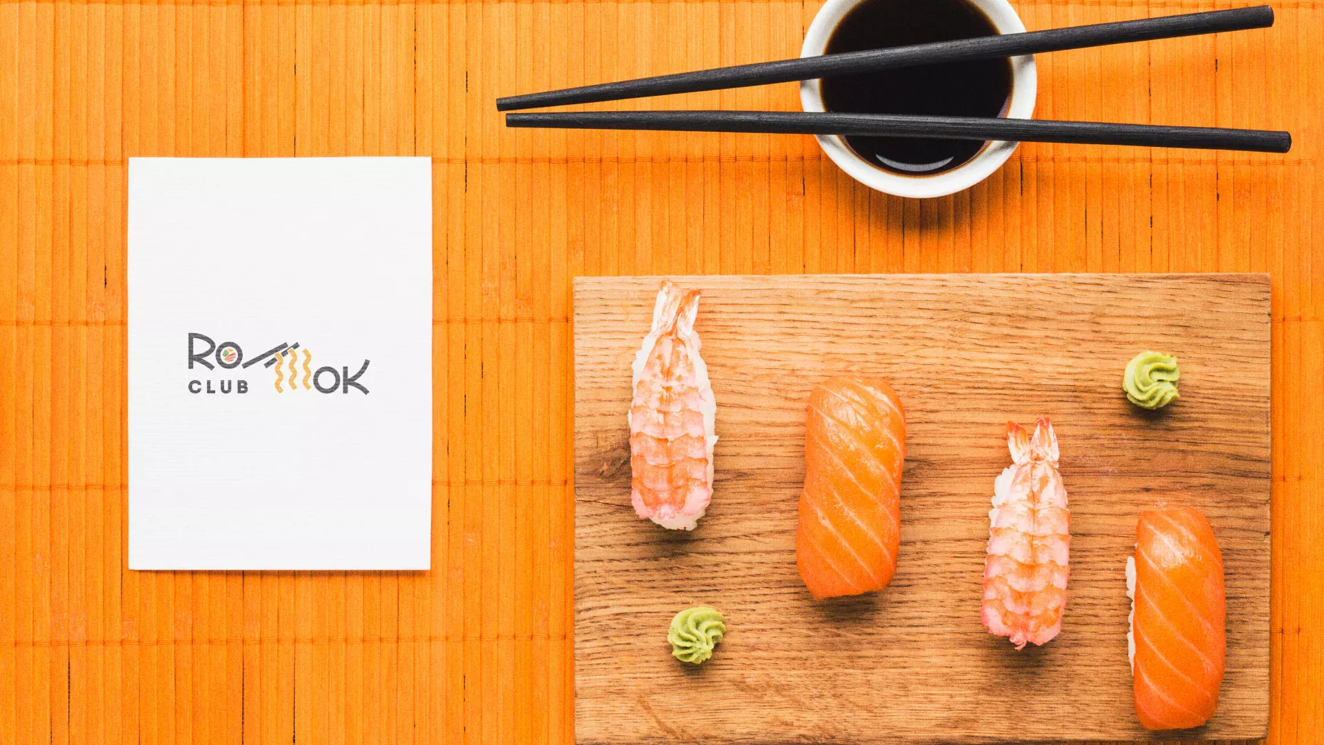 Создание логотипа суши-бара «Roll Wok Club» в Северске